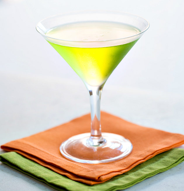 Kyoto Cocktail Recipe with Gin, Citrus, and Mint